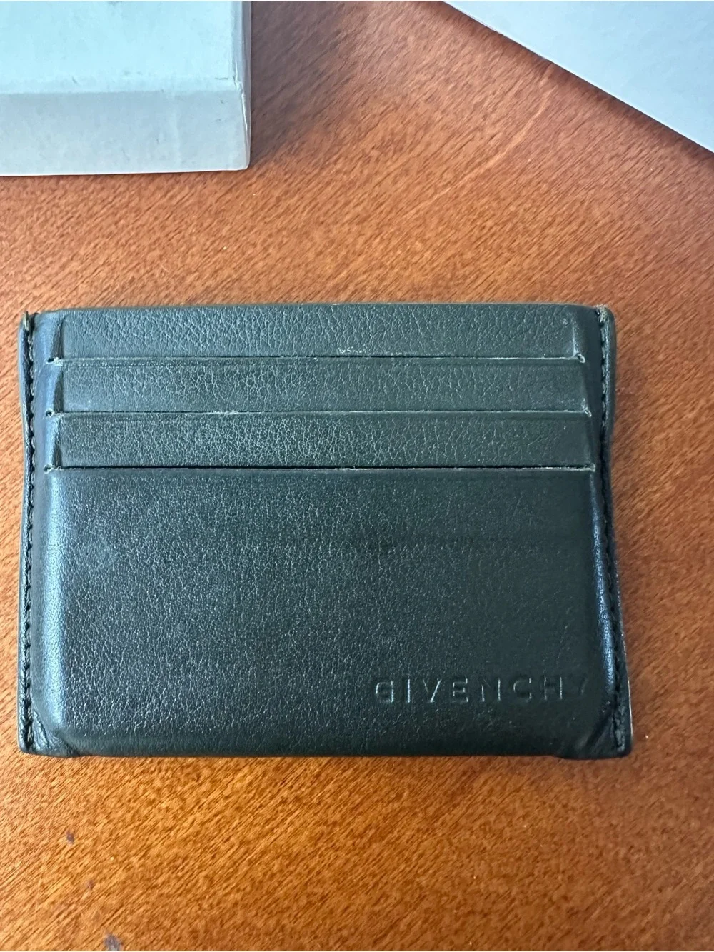 Givenchy Olive Card Holder, 100% authentic, Cowhide leather, original packaging